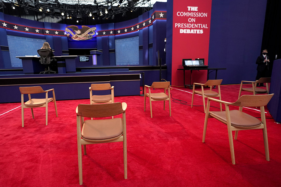 Inside the (nearly) audience-free presidential debate